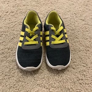 Adidas toddler sneakers